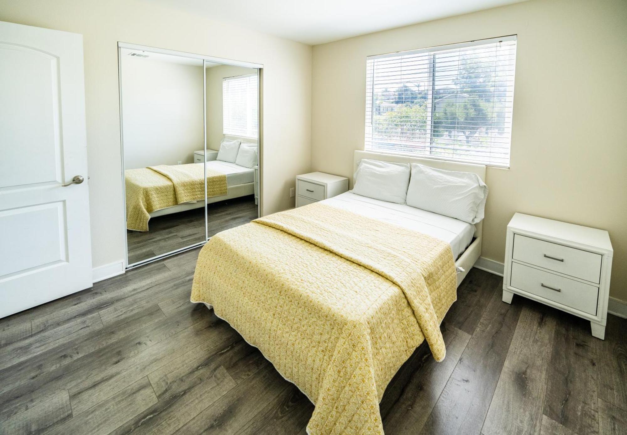 Modern 2 Level 5-Bedroom 3-Bathroom Close To Downtown La Los Angeles Exteriér fotografie